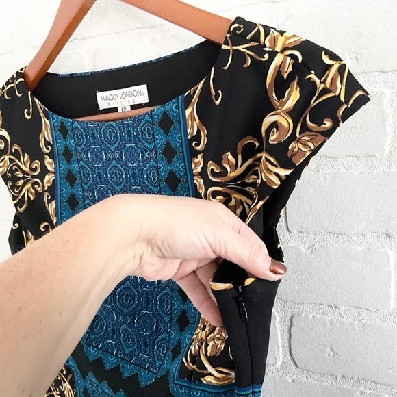 Maggie London Mini dress Paisly Scarf print Stretch Blue Gold Black Sz 6 Petite - Picture 11 of 15